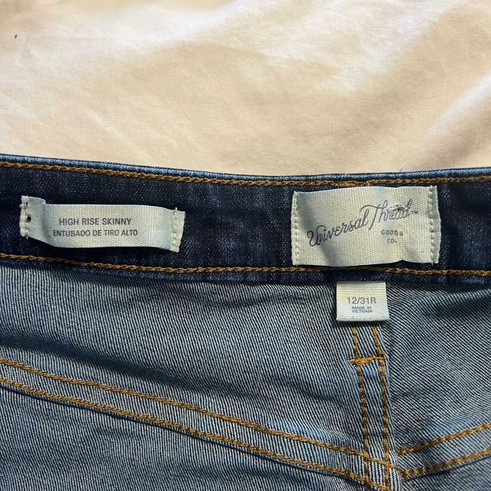 Universal Thread High Rise Skinny Jeans